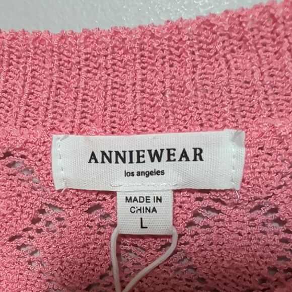 Elegant Pink Crew Neck Sweater - Picture 2 of 7